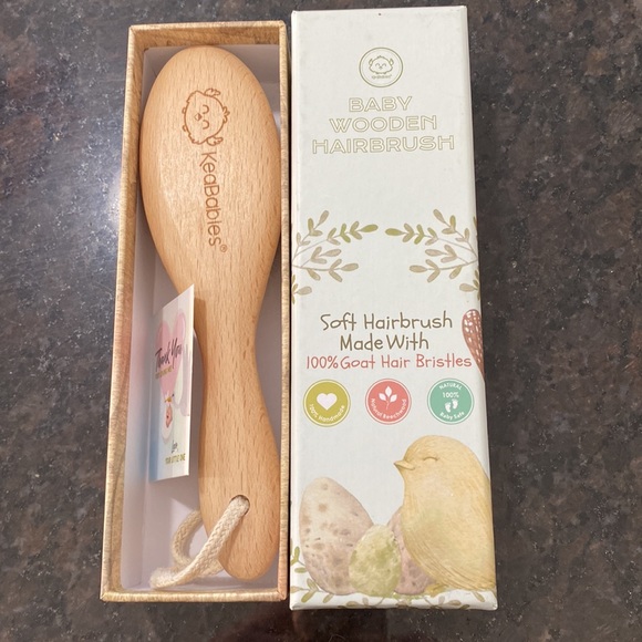 Kea Babies Baby Wooden Hairbrush - Picture 4 of 5